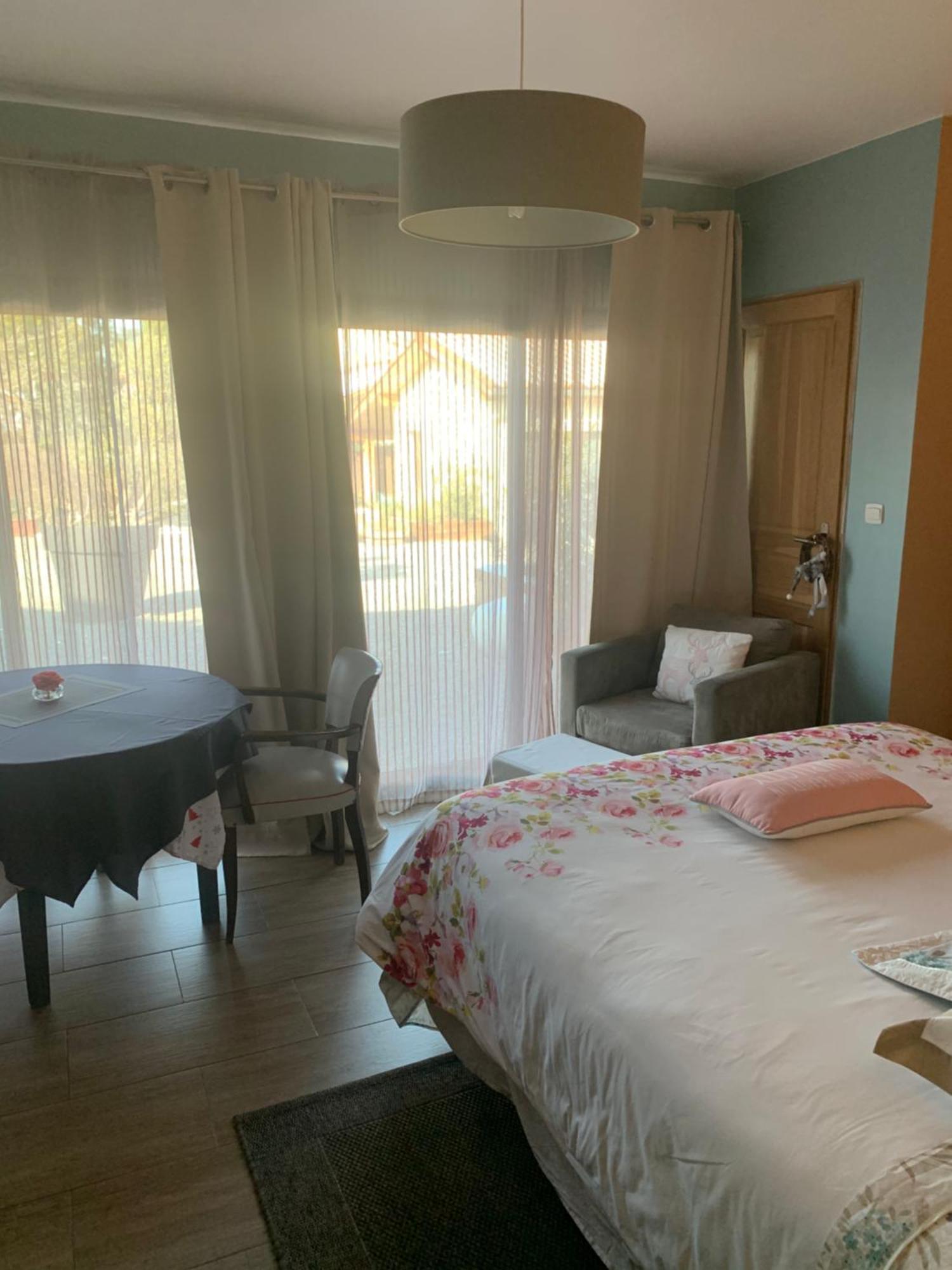 Le Clos Du Pontet Orlienas Ngoại thất bức ảnh