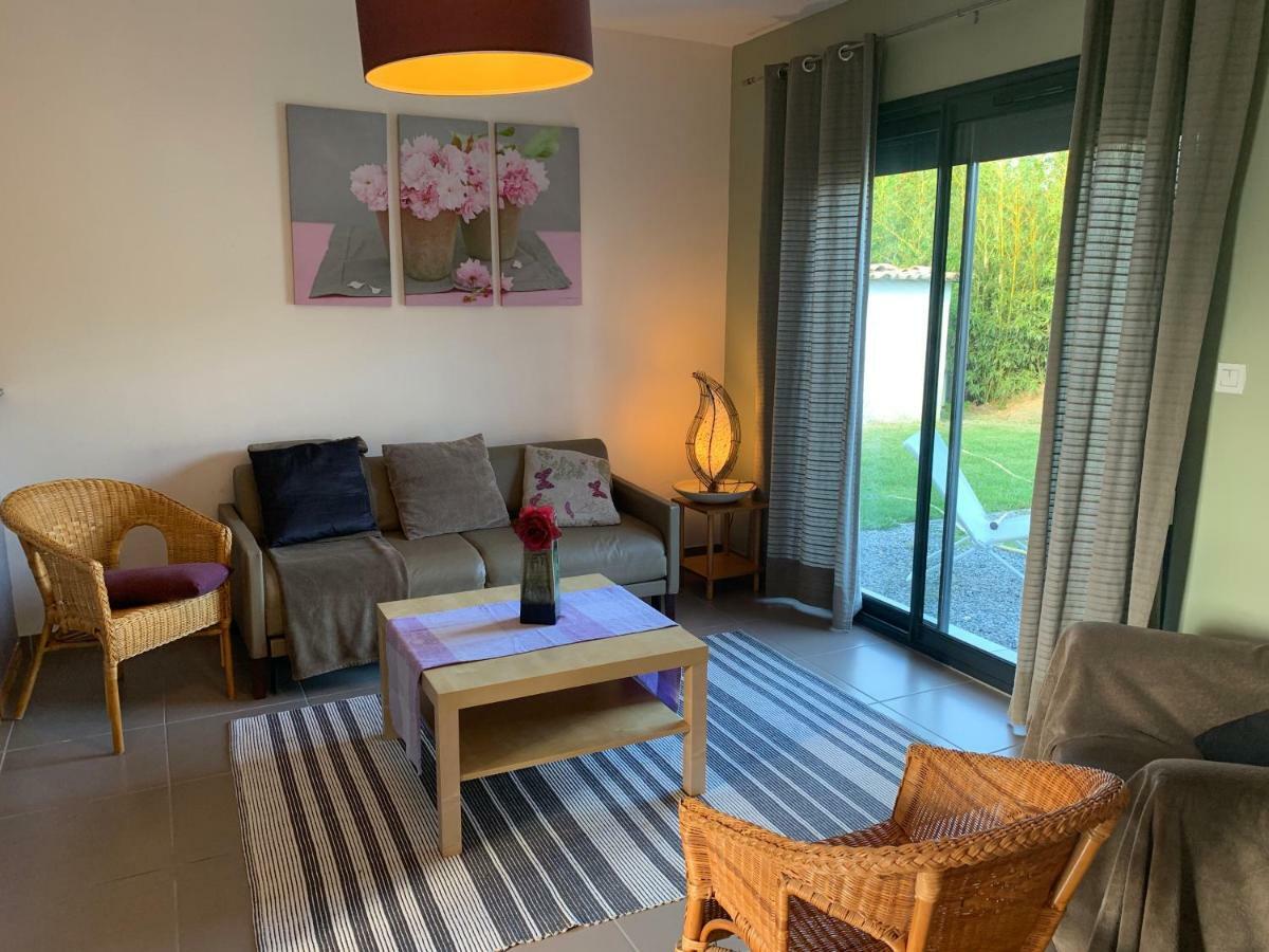 Le Clos Du Pontet Orlienas Ngoại thất bức ảnh
